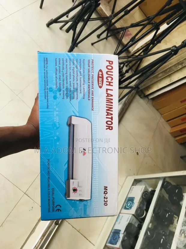 High-Quality Pouch Laminator - A4 ID Cards · Photo 1