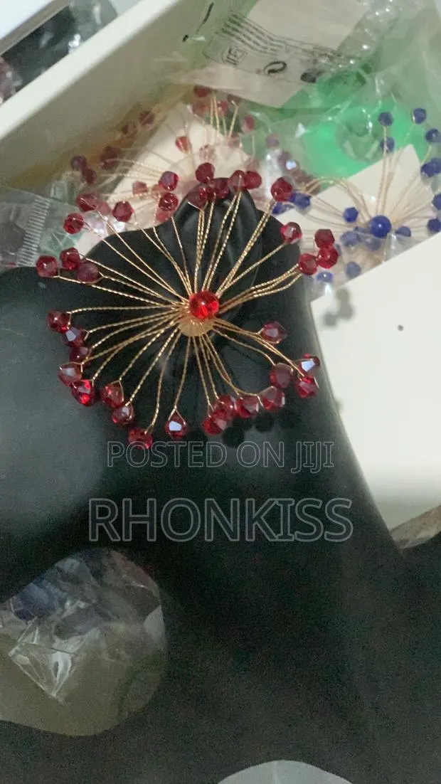 Sparkling Earrings · Photo 1