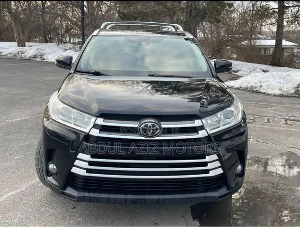 Toyota Highlander 2019 Black · Photo 1
