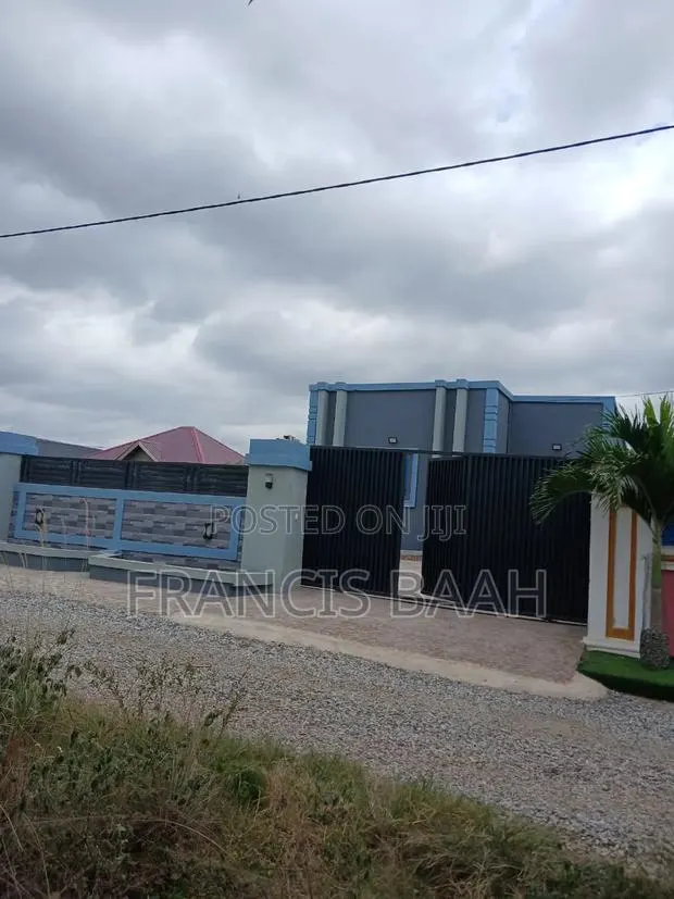 3bdrm House in Shining Star Real, Awutu Senya West for sale · Photo 1