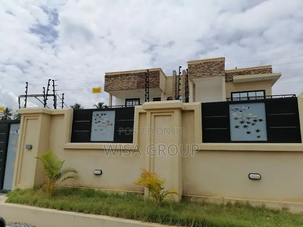 Furnished 6bdrm Duplex in Wisa Groups, Accra Metropolitan for rent · Photo 1