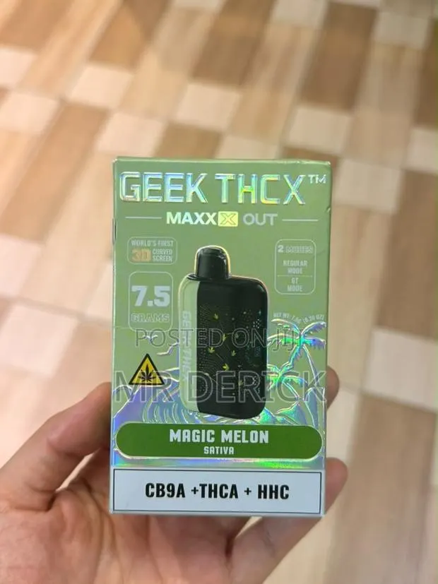Geek THCX Maxxx Out Disposable Vape (7.5 Grams) Magic Melon Flavor · Photo 1