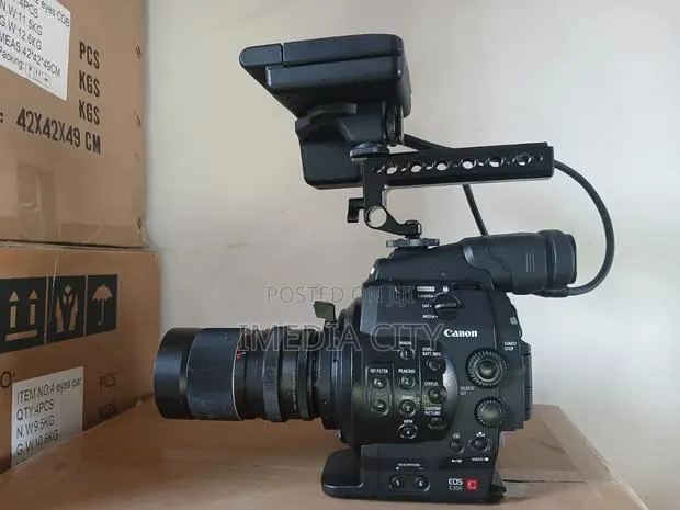 Canon C300 With Cinematic Lens · Photo 1