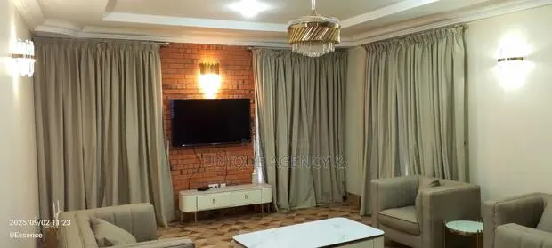 Furnished 4bdrm Duplex in Tema Metropolitan for rent · Photo 1