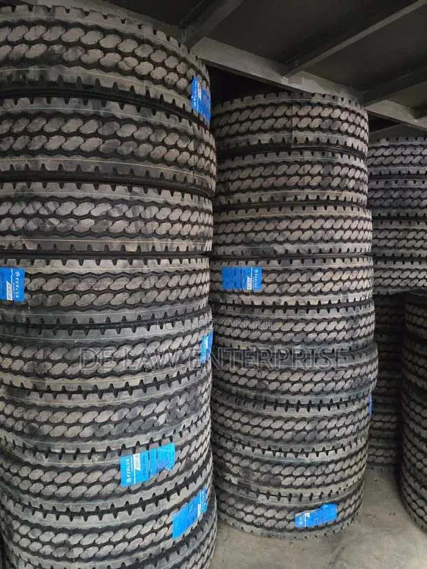 Double Coin Kunlun 13R22.5 20pr · Photo 1