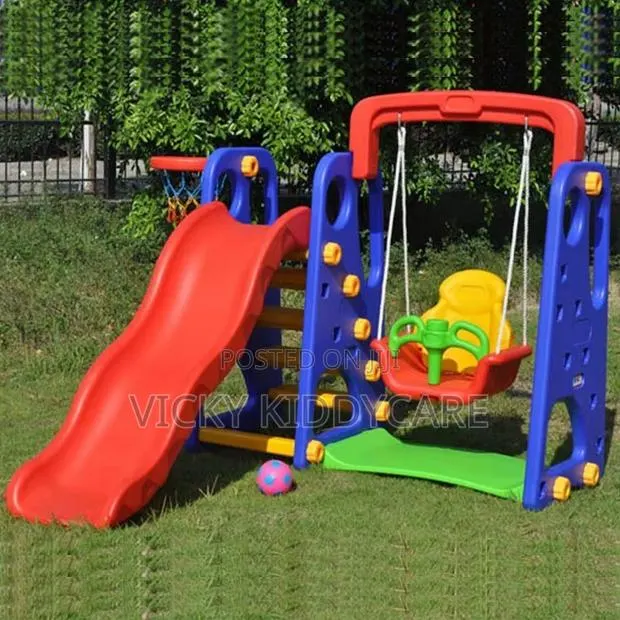 Multi-Activity Playground Set · Photo 2