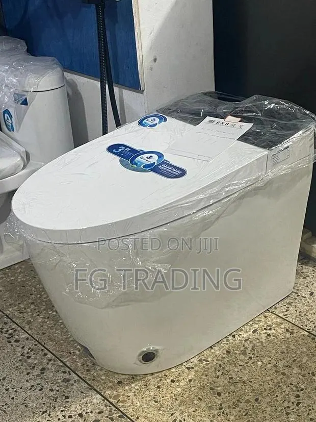 Smart Toilet - Foot Sensor Toilet - Intelligent Toilet Seat · Photo 1