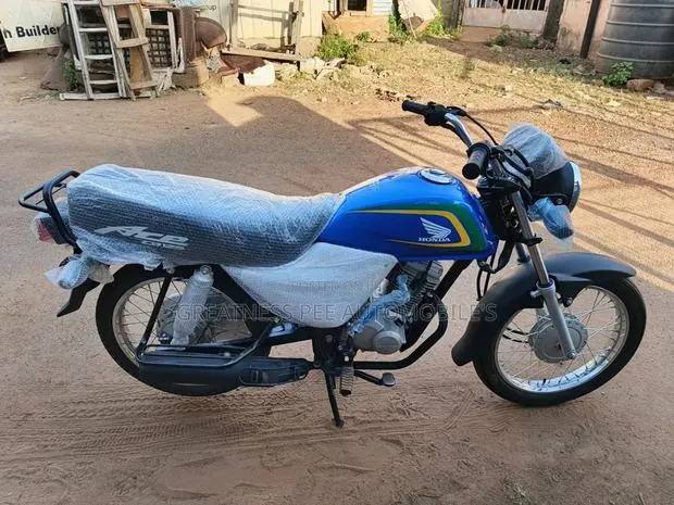 Honda 2025 Blue · Photo 1