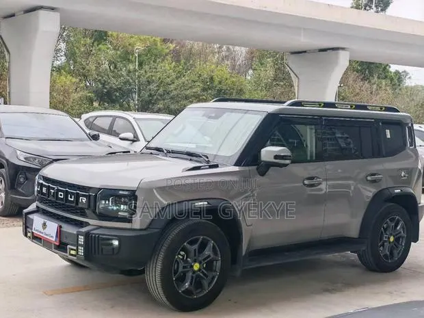 Jetour X90 Plus 2024 Gray · Photo 1