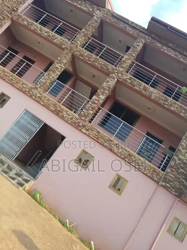 2bdrm Apartment in Asheyie, Main Station for rent · Photo 1