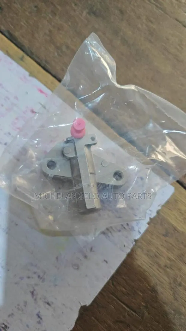 Timing Chain Adjuster Toyota Camry 2018 - 2025 A25A · Photo 1