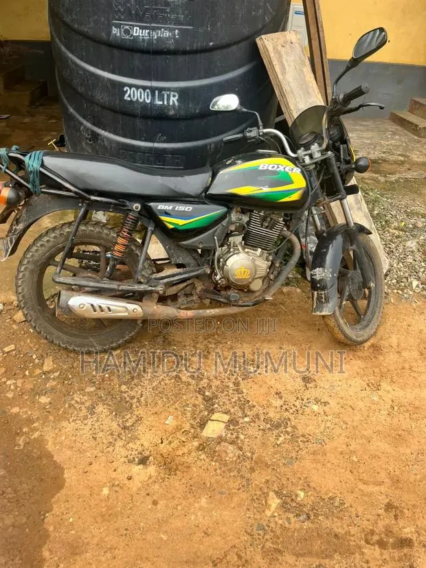 Bajaj Boxer 150 UG 2020 Black · Photo 1