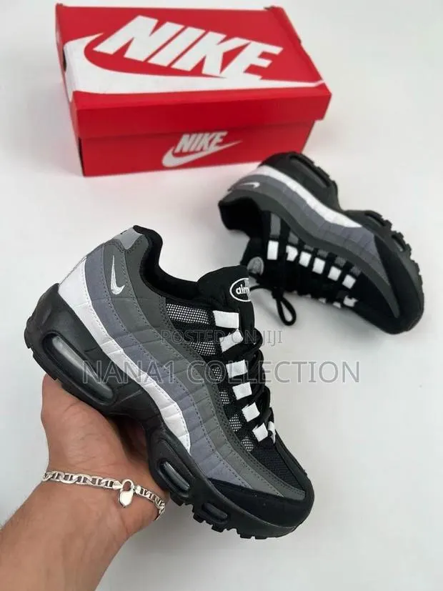 Nike Air Max 95 “Gray Gradient” Sneakers · Photo 1