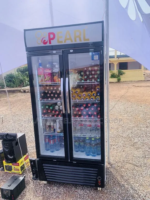 Pearl Showcase Fridge 568 Litres · Photo 1