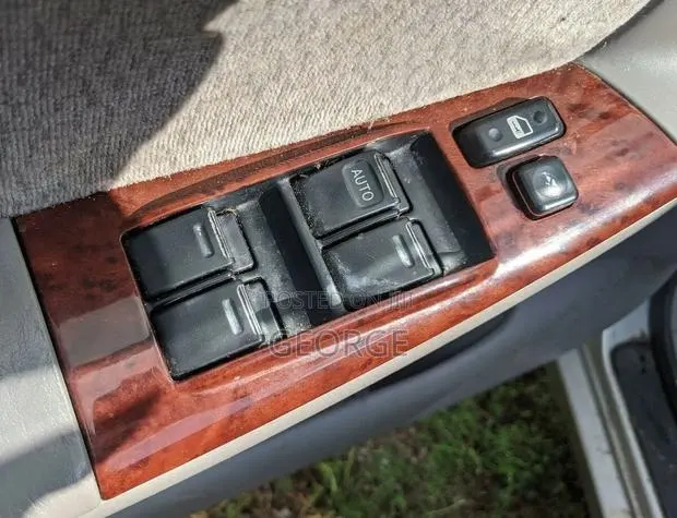All Kinds of Power Window Switches Available · Photo 1