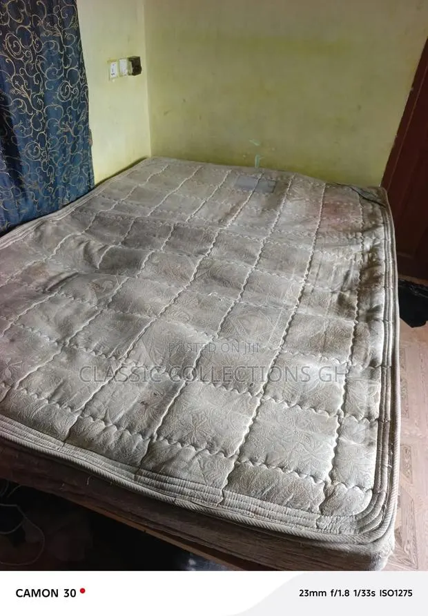 Orthopedic King Size Original Mattress · Photo 1