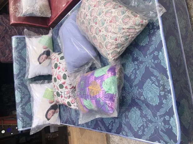 Mattress, Pillows,Carpets Gold Bar for Sale · Photo 1