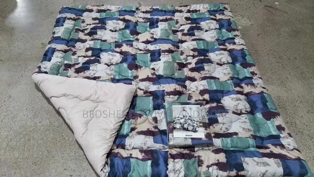 Beautiful Print Duvet Set · Photo 1