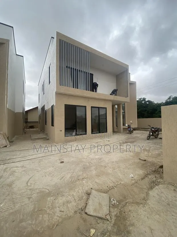 4bdrm Townhouse/Terrace in Mainstay Estates, Spintex for sale · Photo 1
