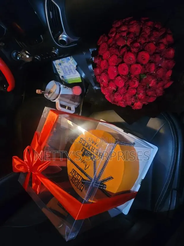 Fresh Flower Bouquets. · Photo 1