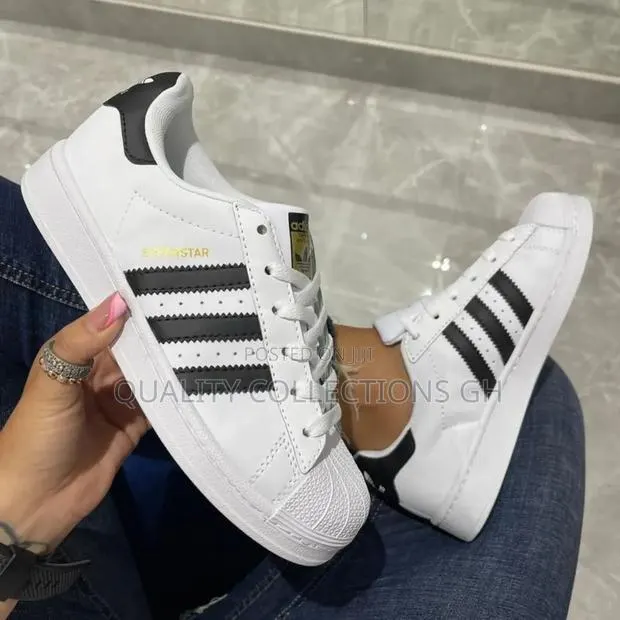 Adidas Superstar · Photo 1