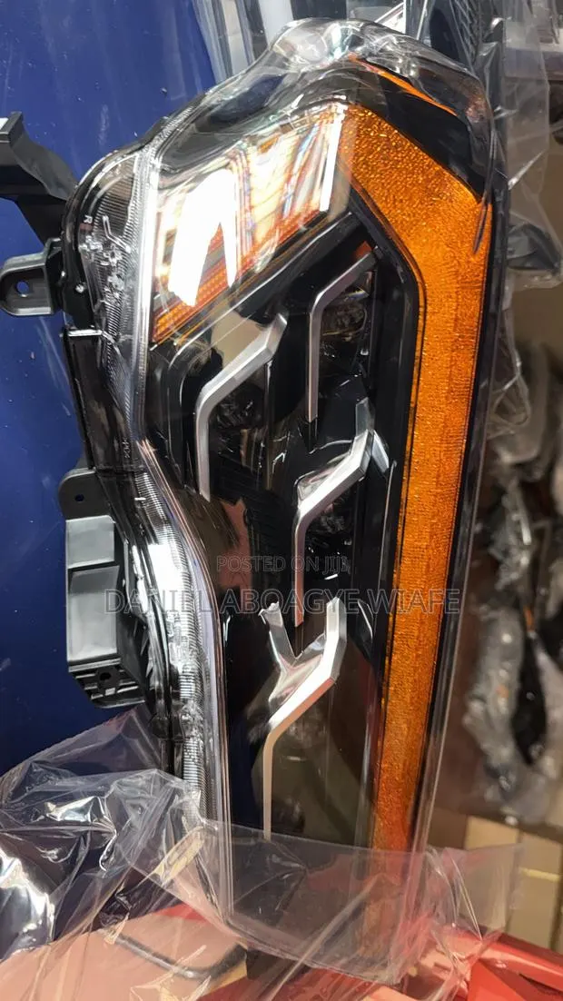 4 Runner 2016 Headlights (Upgraded) · Photo 1