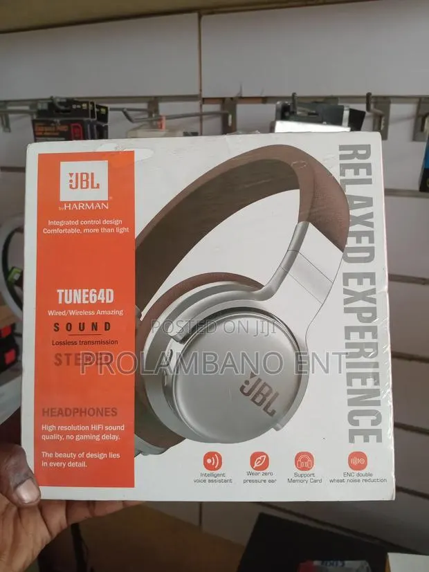 *Jbl Tune64d Headset · Photo 1