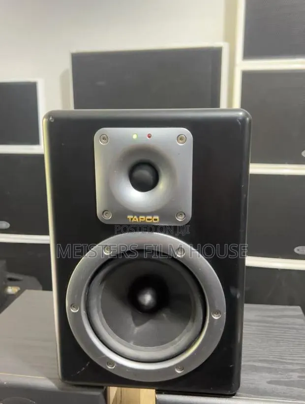 Jackie Tapco S.5 · Photo 1