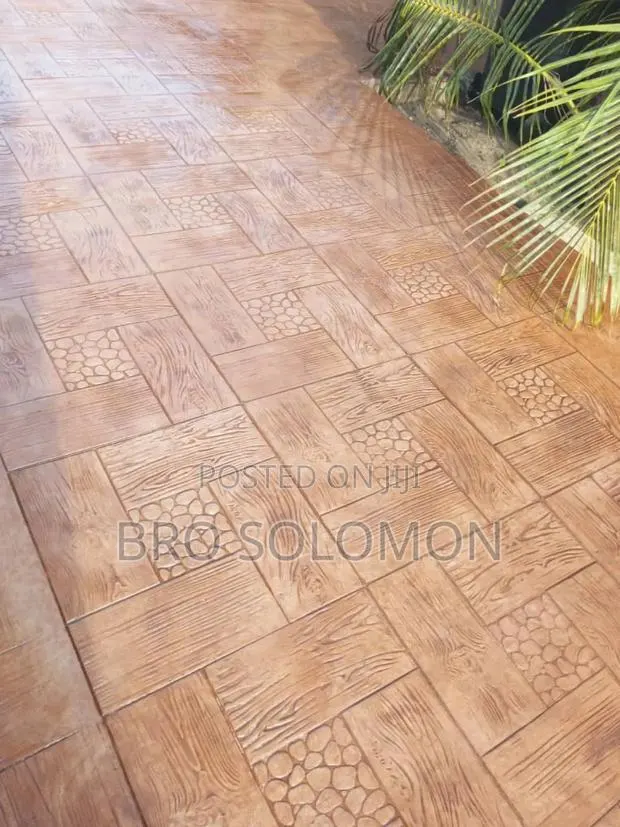 Stamp Concrete Floor · Photo 1