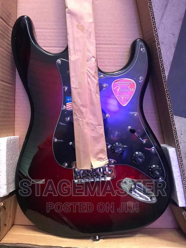 Original Fender Lead Guitar 6 Strings · Photo 3