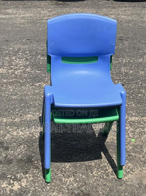 Children’s Dining Chair · Photo 1