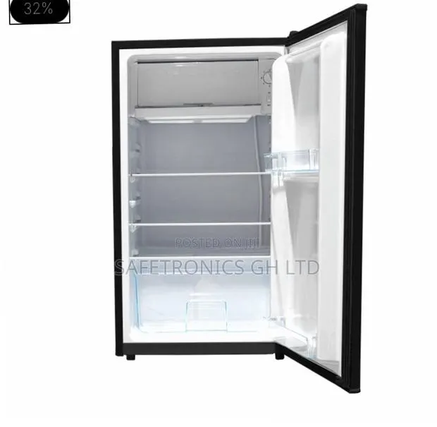 Neatly Sealed Nasco 92ltrs Table Top Refrigerator · Photo 1