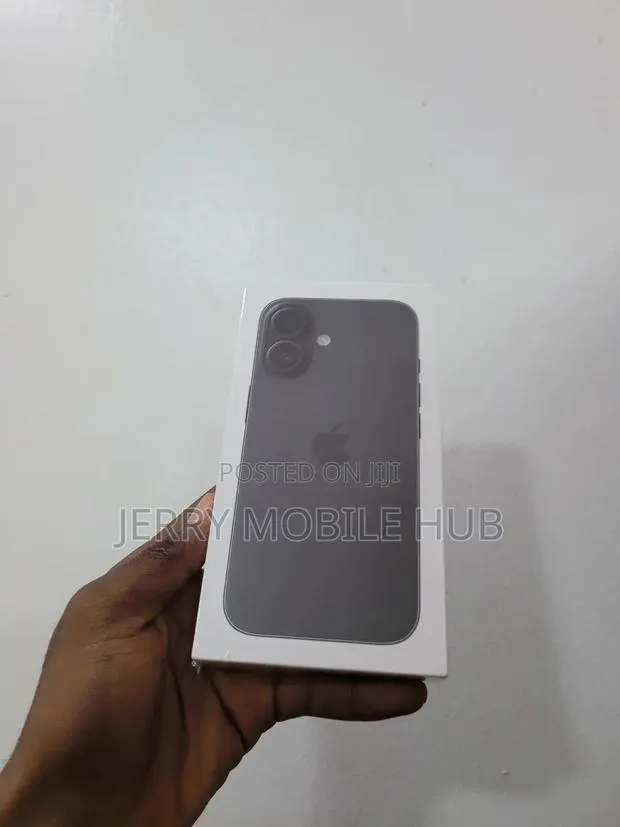 New Apple iPhone 16 256 GB Black · Photo 1