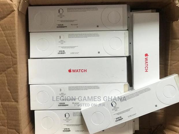 Apple Watch Series 6 · Photo 1
