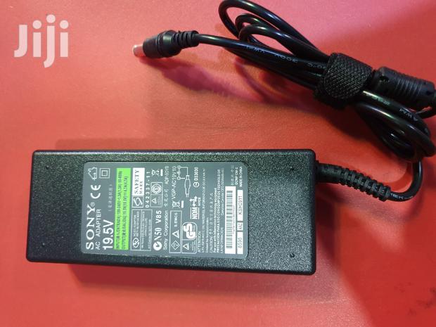 Sony 19.5v Laptop Charger · Photo 2