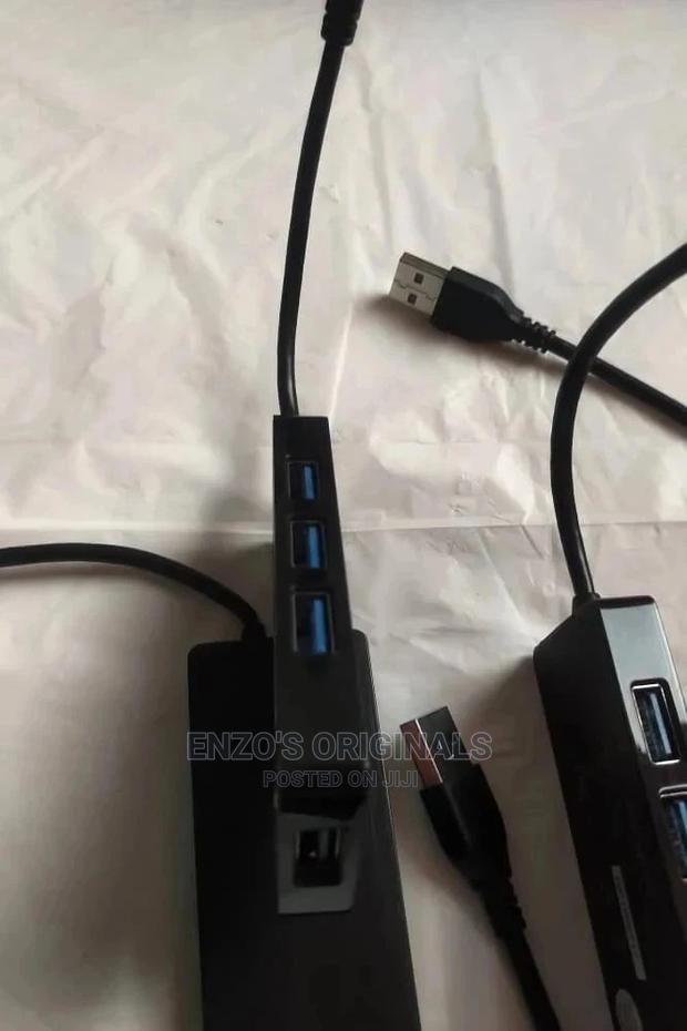 Microsoft Surface 4 Port USB 3.0 Hub or Extension Targus · Photo 1
