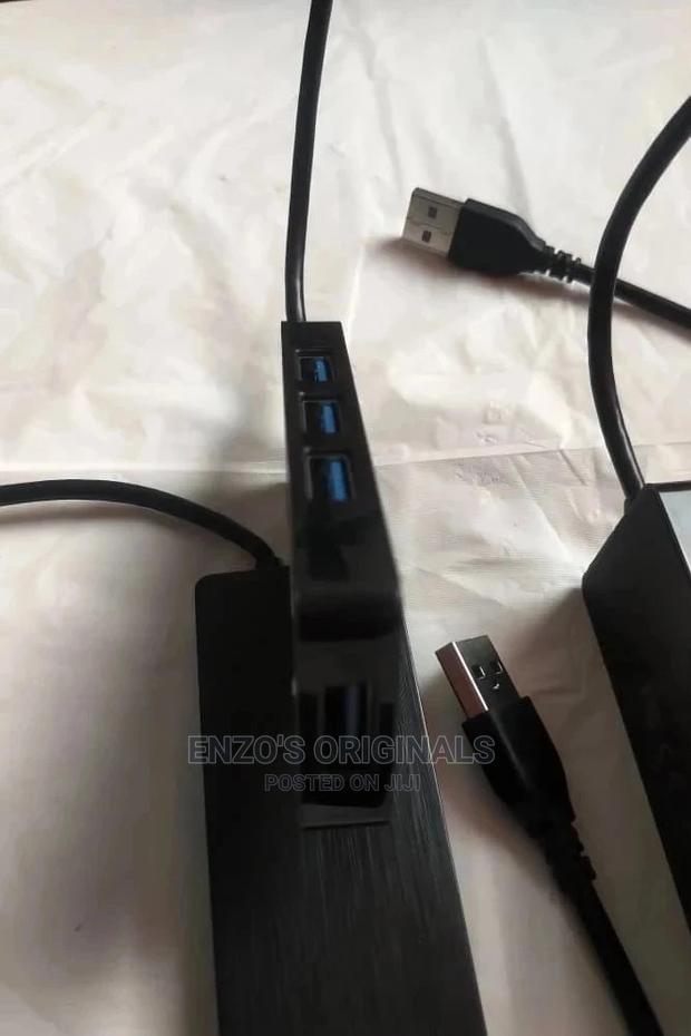 Microsoft Surface 4 Port USB 3.0 Hub or Extension Targus · Photo 4
