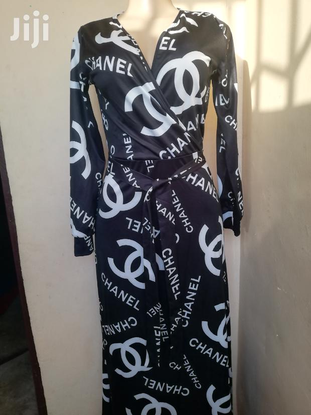 Channel Designer Dress · Photo 2