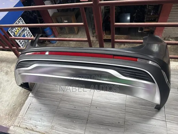 Santafe 2023 Back Bumper Complete · Photo 1