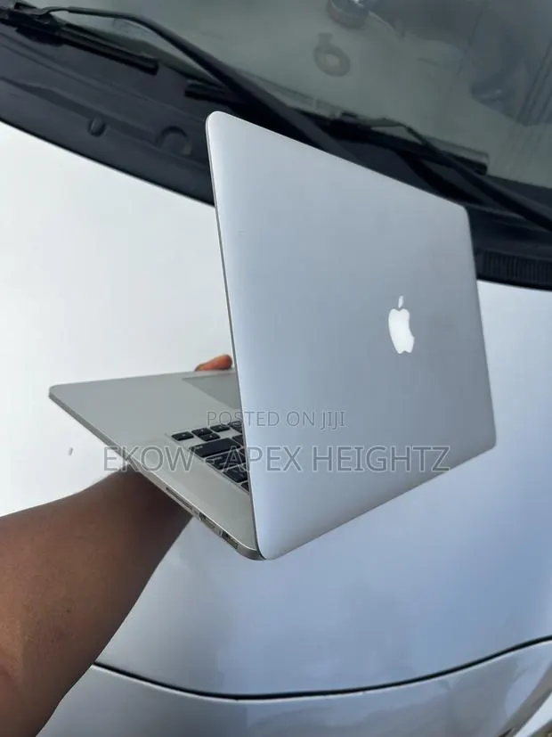 Laptop Apple MacBook 2015 16GB Intel Core i7 SSD 256GB · Photo 1