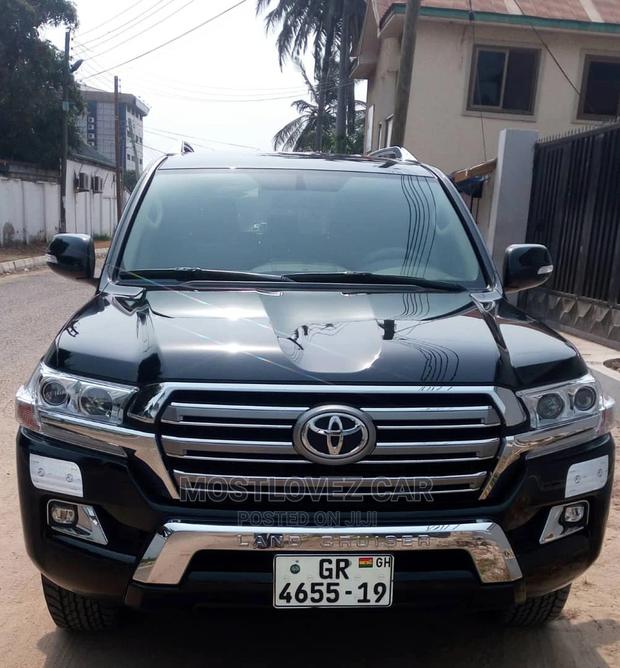 Toyota Landcruisers V8 for Rent in Ghana.Car Rental Services · Photo 4