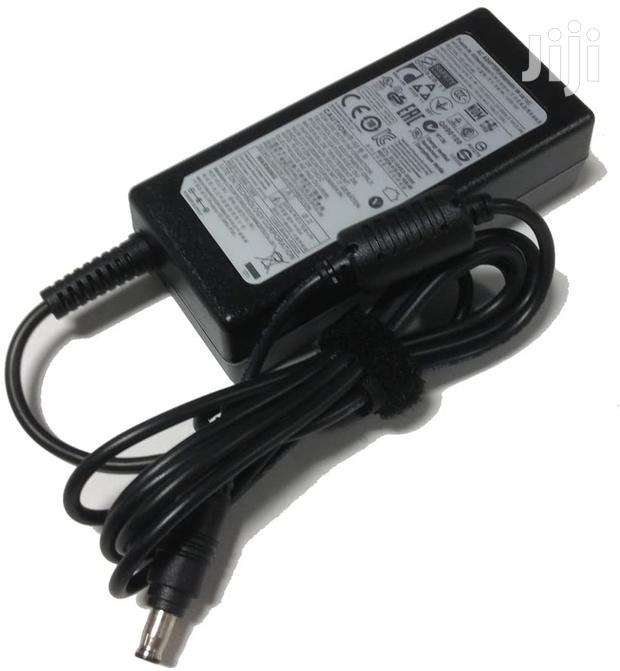 Samsung 60W 19V 3.16A Laptop Adapter Charger · Photo 1