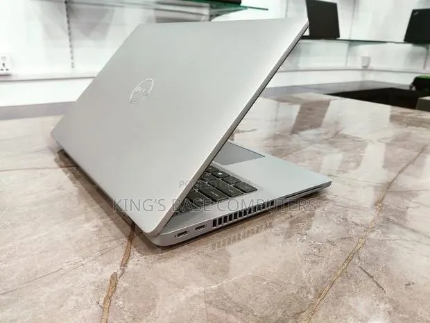 Laptop Dell Latitude 5430 8GB Intel Core i5 SSD 256GB · Photo 1