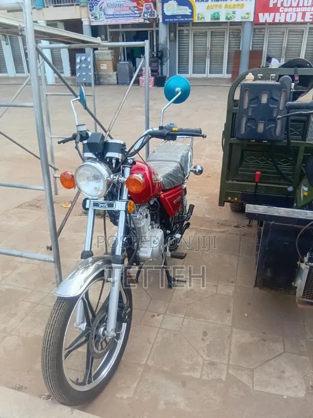 New Suzuki Access 125 2023 Red · Photo 1