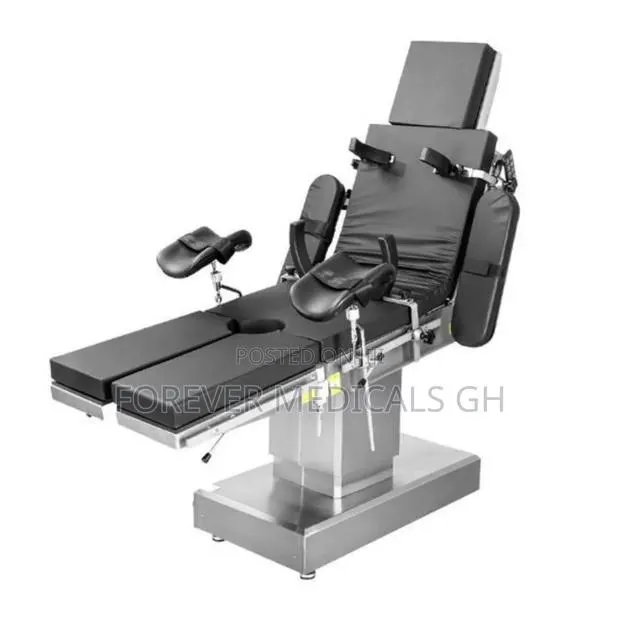 Electrical Operating/ Theater Bed · Photo 1