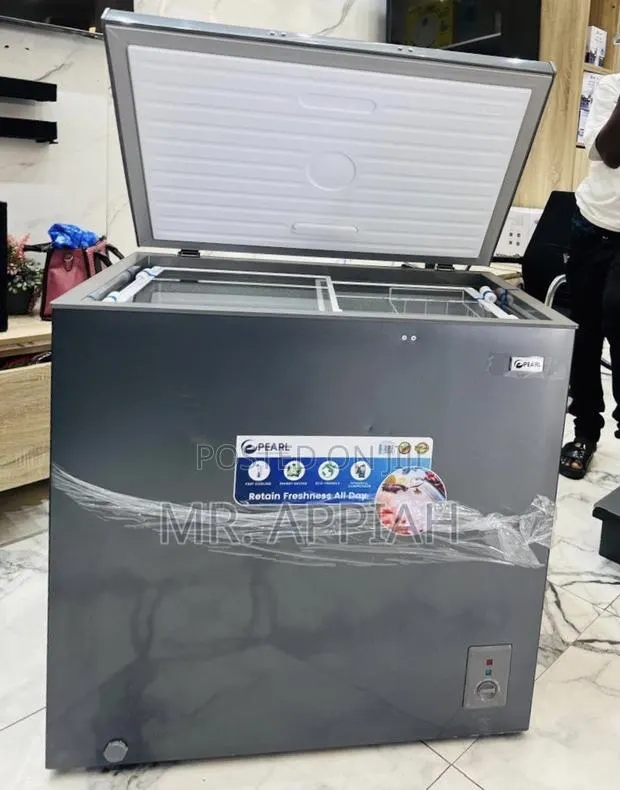 Unique Pearl PCF-2530 Single Door Chest Freezer(200Liters) · Photo 1