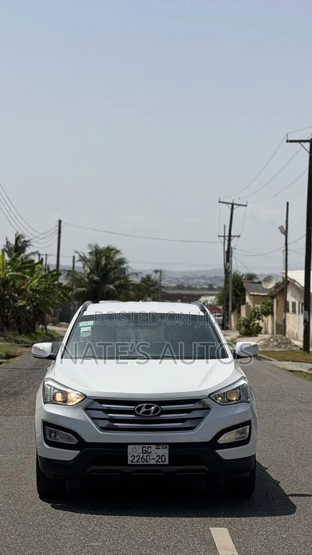 Hyundai Santa Fe GLS 4dr SUV AWD (3.3L 6cyl 6A) 2015 White · Photo 1