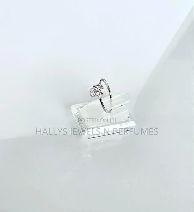Sterling Silver 2ct Zirconia Engagement Rings · Photo 1