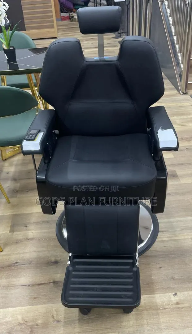Barbering Chair · Photo 1