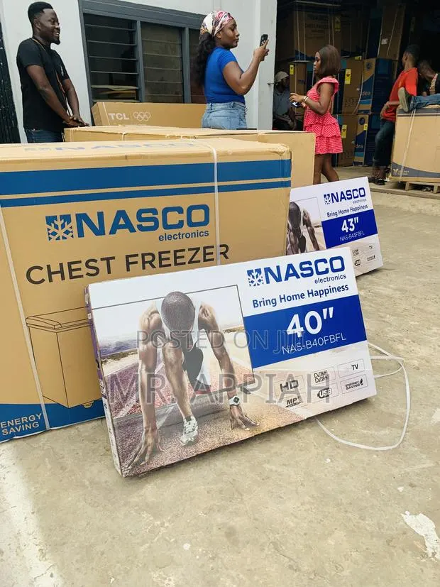 Super Classic Nasco 40” Digital Satellite Television(Black) · Photo 1